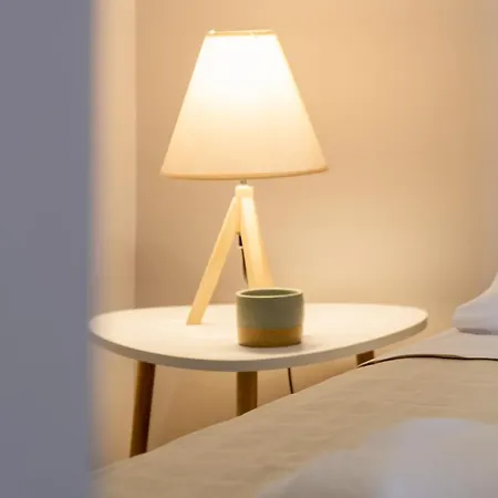 Mella Roa - Amar Lejlighed