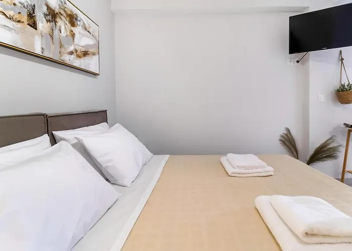 Mella Roa - Amar Apartment Nydri (Lefkada)